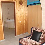 U Nadrazi 3*