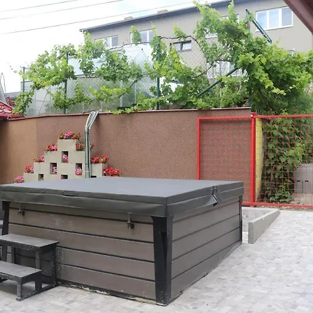 U Nadrazi Hotel
