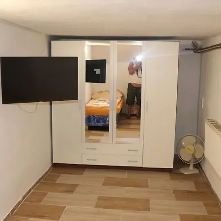 U Nádraží 3*