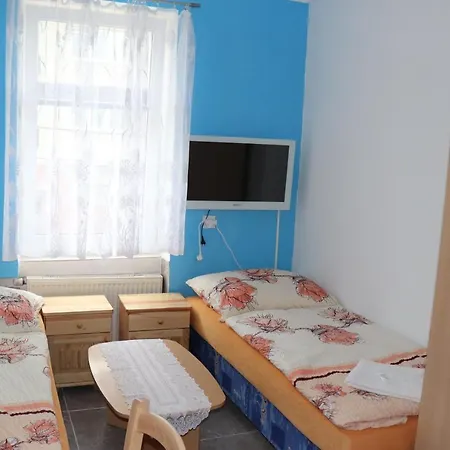 U Nadrazi Hotel 3*
