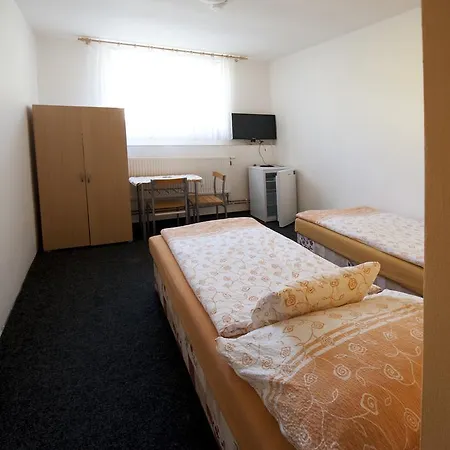 U Nadrazi Hotel 3*