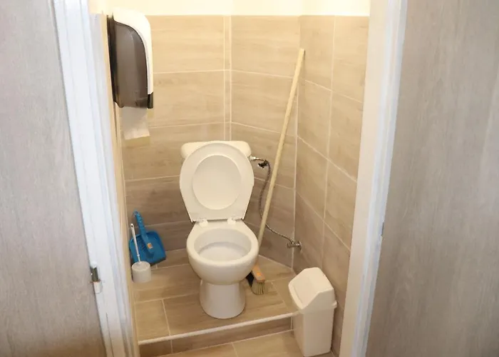 U Nadrazi Hotel