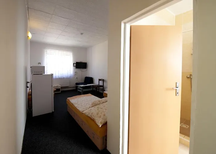 U Nadrazi Hotel