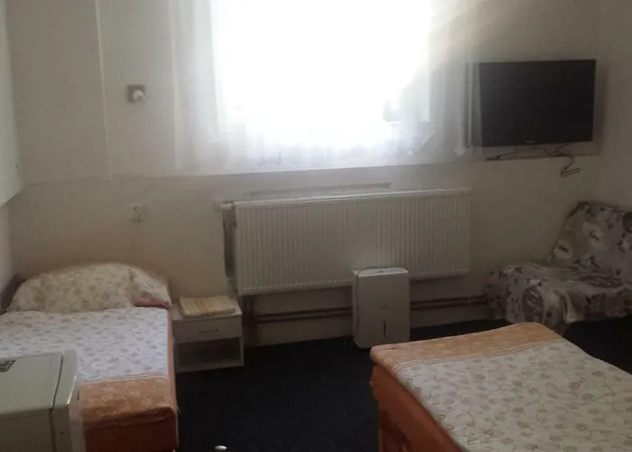 U Nadrazi Hotel 3*